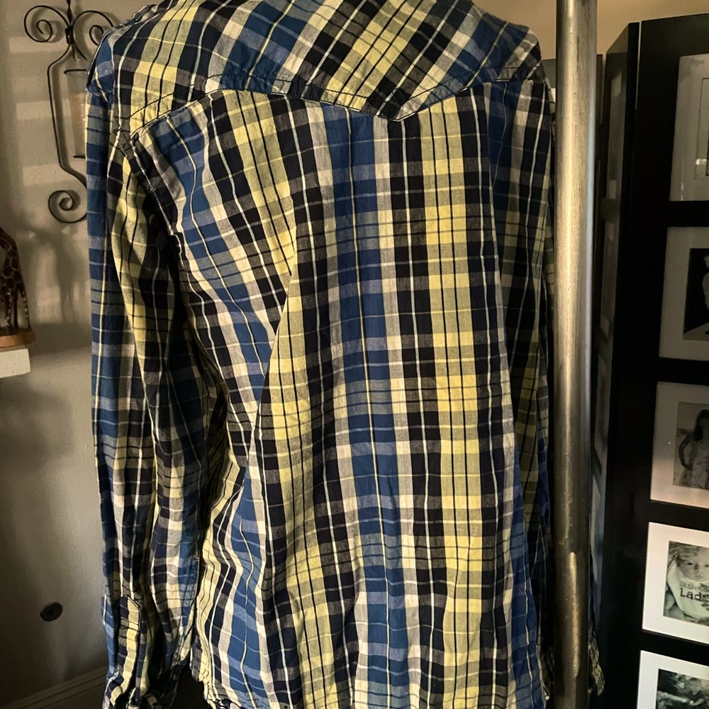 Button up long sleeve shirt